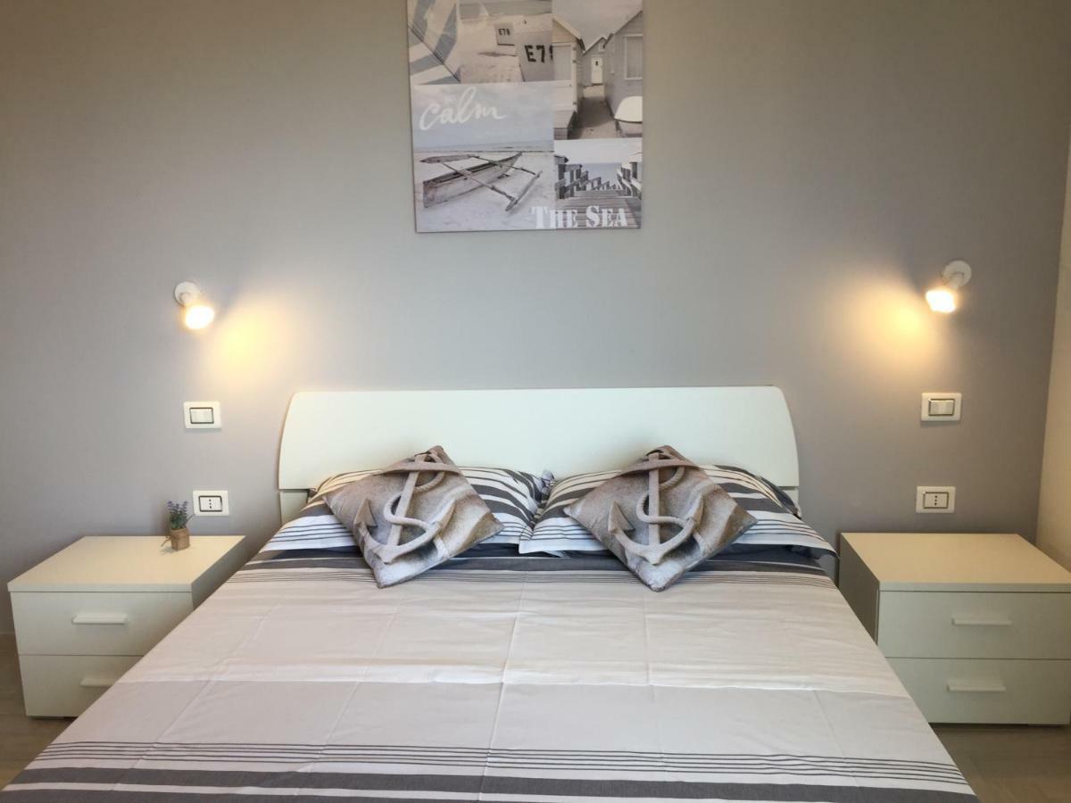Le Domus Modern Apartments Cagliari Su Forti Buitenkant foto