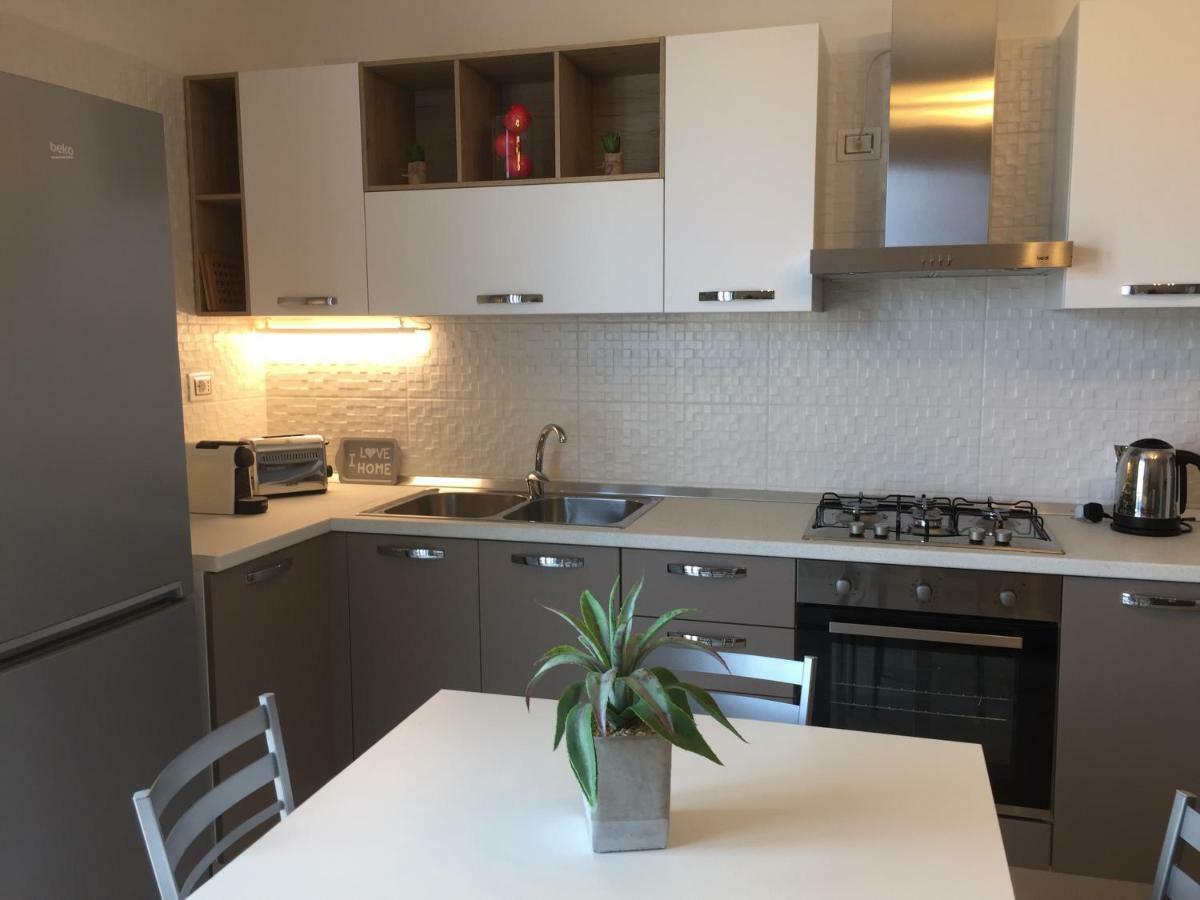 Le Domus Modern Apartments Cagliari Su Forti Buitenkant foto