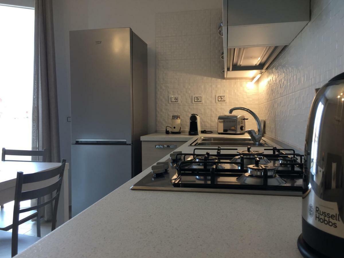 Le Domus Modern Apartments Cagliari Su Forti Buitenkant foto